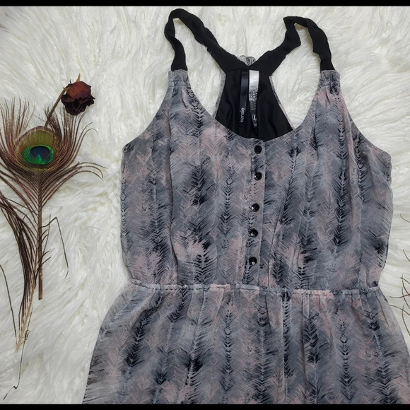 Kensie Button Front Feather Print Dress - Picture 2 of 8